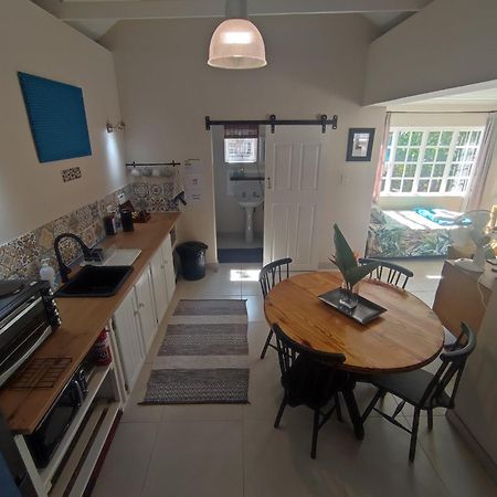 Paradise In The City - Cottage One Port Elizabeth Exteriör bild